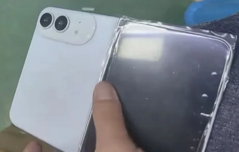 iphone fold white leak dummy